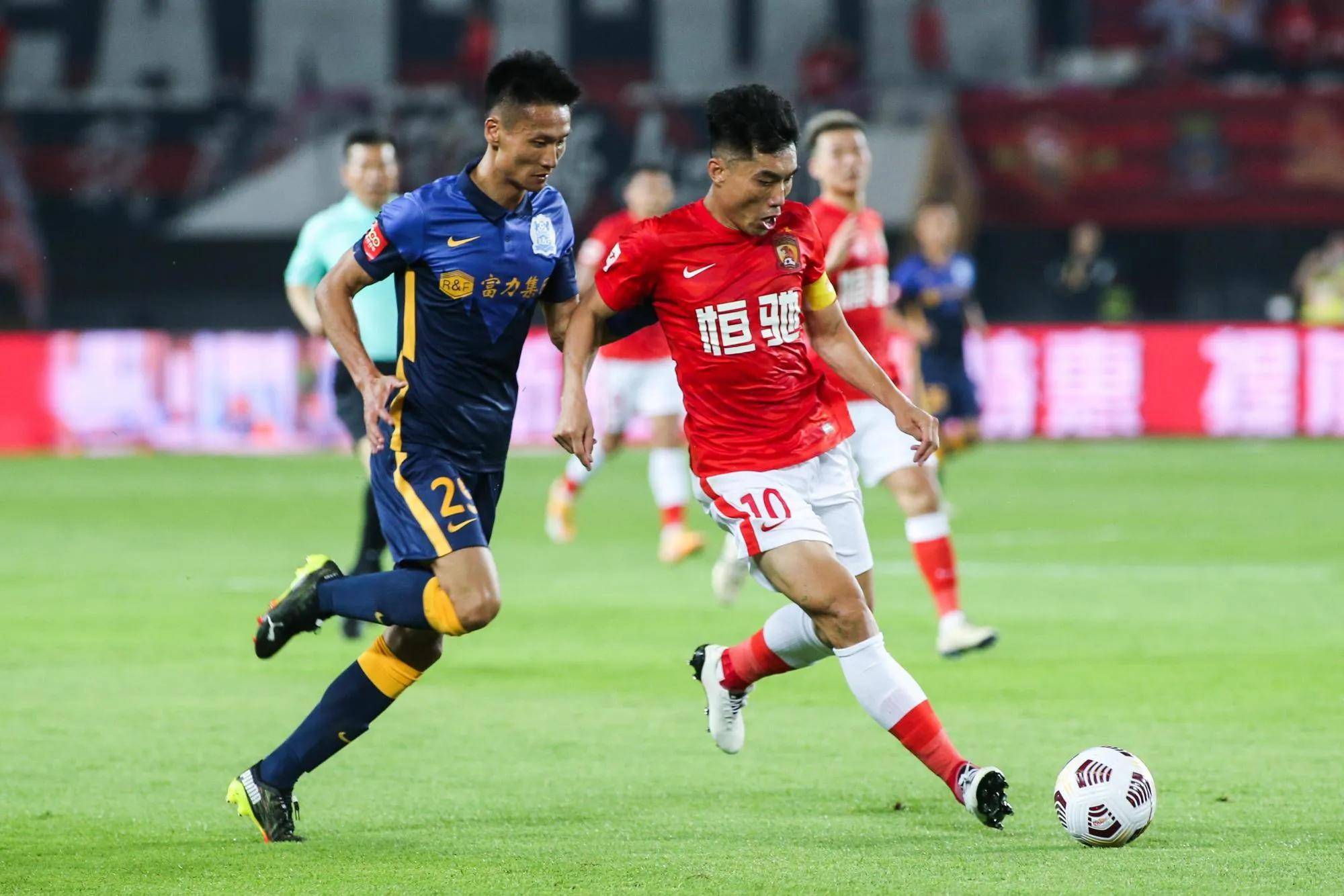 转折点广州队复出首秀；亚冠加时末段攻防权衡；目标明确；赛程密集仍需轮换的简单介绍-英雄联盟有礼竞猜